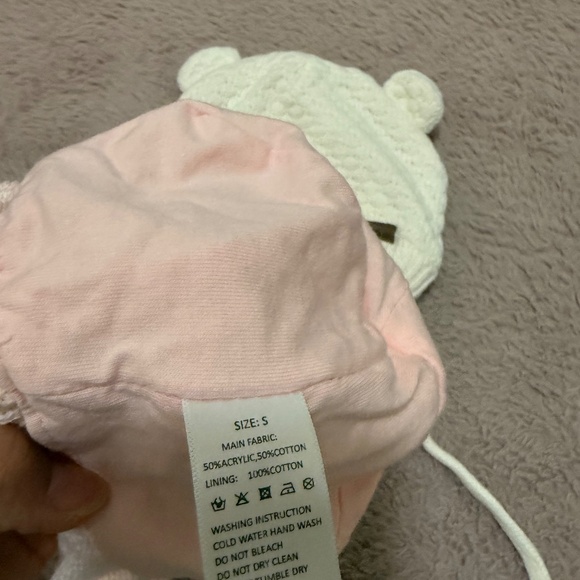 baby beanie - Picture 2 of 2